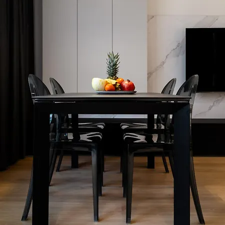 Househost Retoryka קרקוב