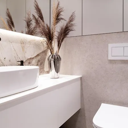 Househost Retoryka クラクフ