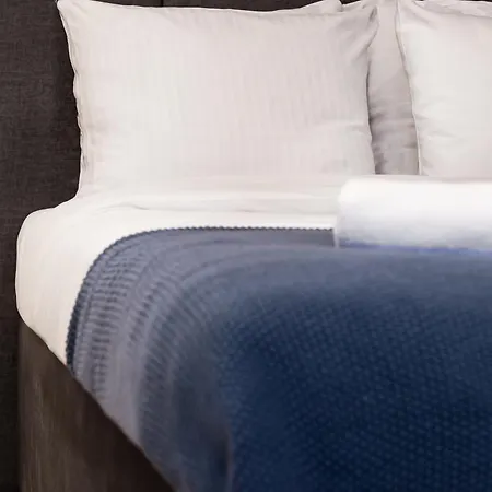 Househost Retoryka アパート *